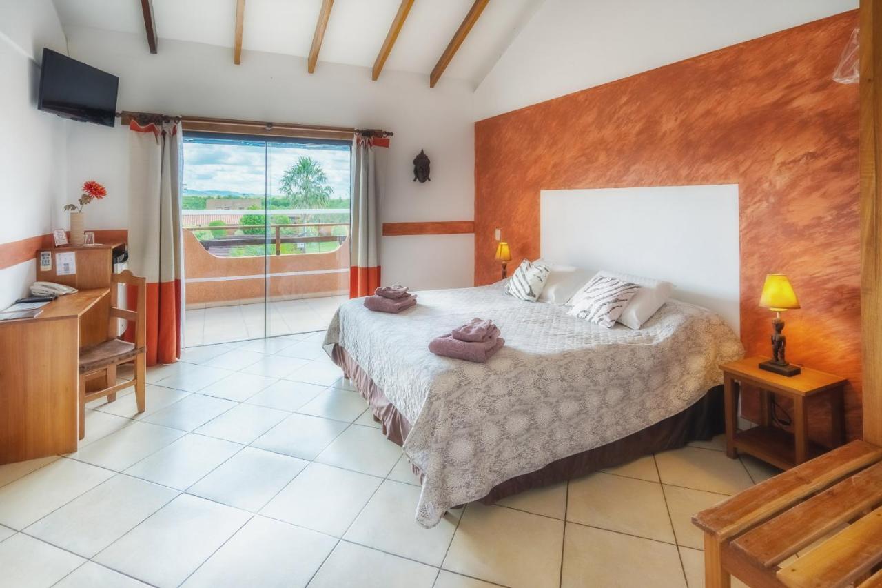 Hotel La Villa Chiquitana San José de Chiquitos Buitenkant foto